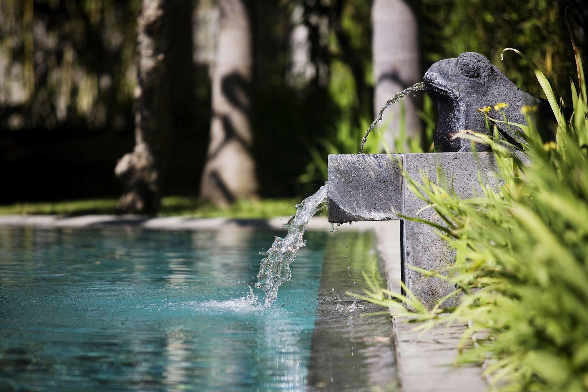 The Kayana Villa Seminyak Dış mekan fotoğraf