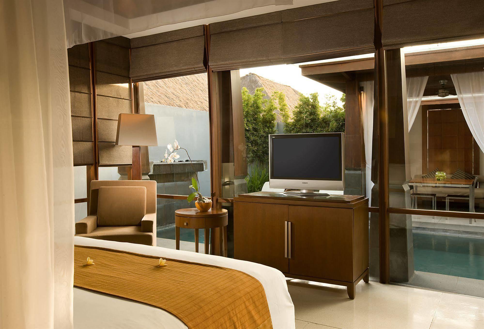 The Kayana Villa Seminyak Dış mekan fotoğraf