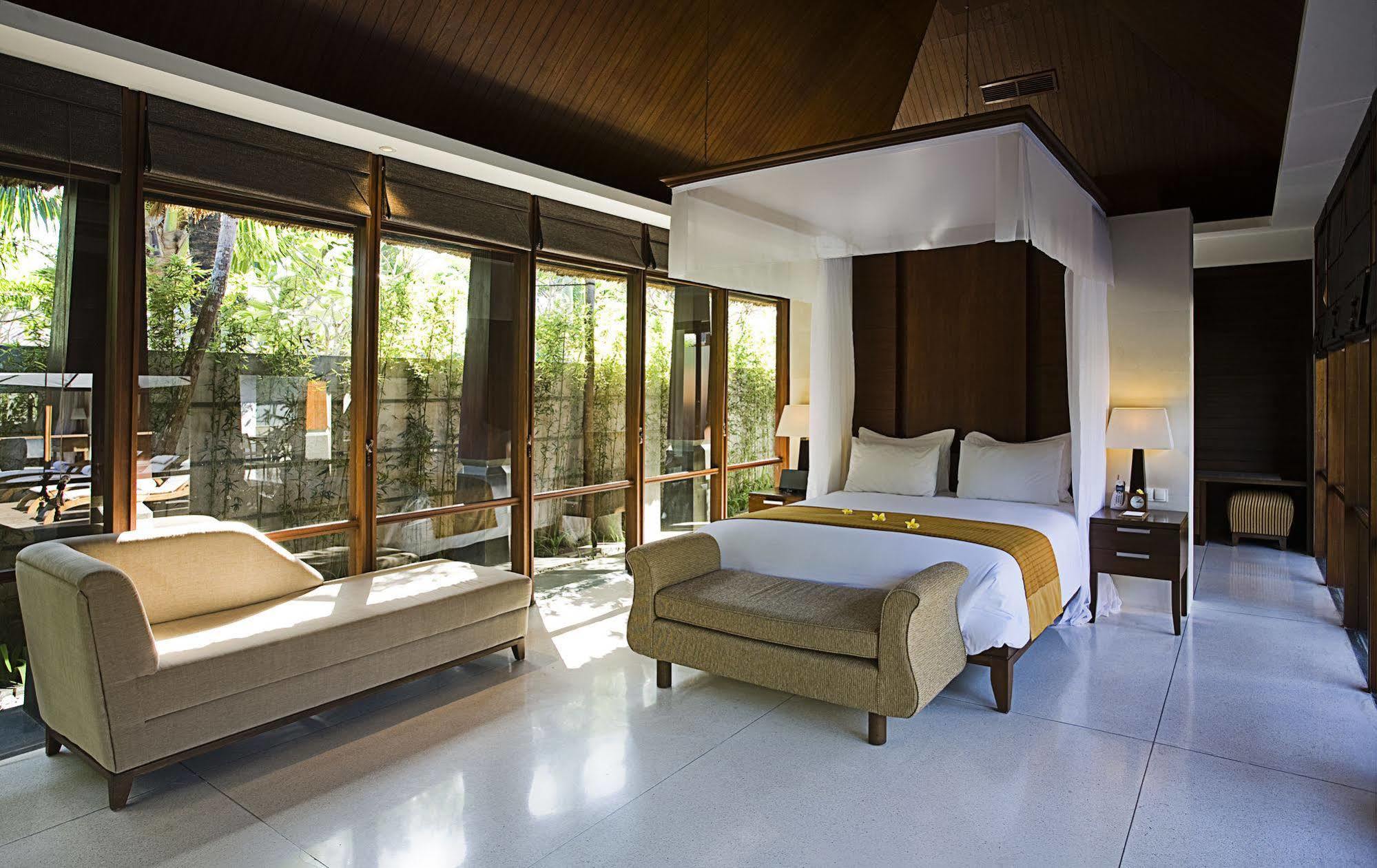 The Kayana Villa Seminyak Dış mekan fotoğraf
